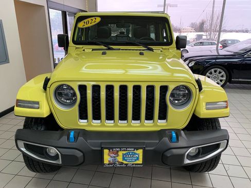 Used 2022 Jeep Wrangler Unlimited Sahara w/ Cold Weather Group image 5