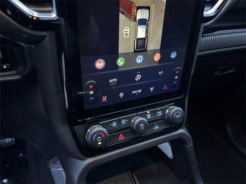 New 2025 Ford Ranger Lariat w/ FX4 Off-Road Package image 18