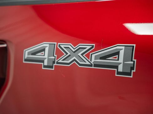 Certified 2023 Ford F150 Lariat w/ Equipment Group 502A High image 21