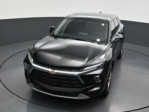 Used 2026 Chevrolet Blazer LT FWD image 23