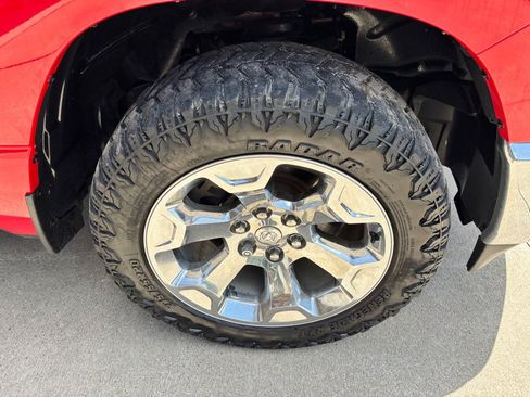 Used 2019 RAM 1500 Big Horn AWD/4WD image 30