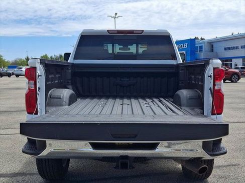 Used 2023 Chevrolet Silverado 2500 LTZ w/ LTZ Convenience Package AWD/4WD image 34