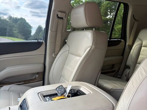 Used 2016 GMC Yukon Denali w/ Open Road Package AWD/4WD image 52