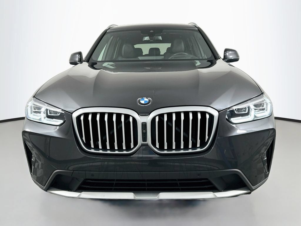 Used 2024 BMW X3 sDrive30i w/ Premium Package RWD image 2