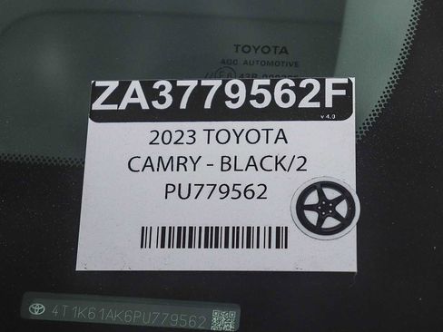 Used 2023 Toyota Camry XSE image 38