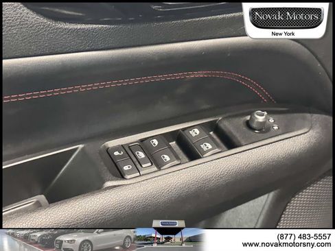 Used 2022 Jeep Compass Trailhawk w/ Trailhawk Elite Group AWD/4WD image 15
