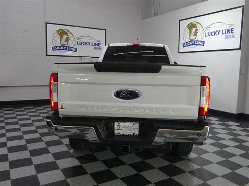 Used 2017 Ford F250 XL w/ Power Equipment Group AWD/4WD image 7