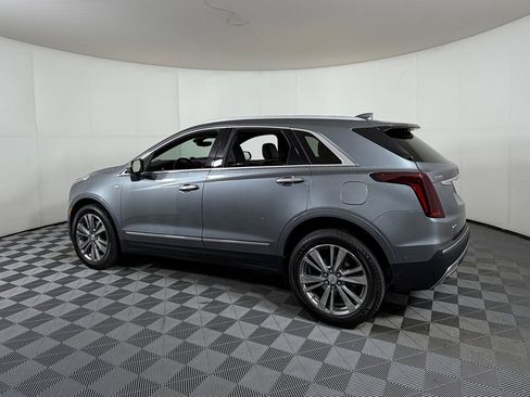 Used 2022 Cadillac XT5 Premium Luxury w/ Technology Package image 3