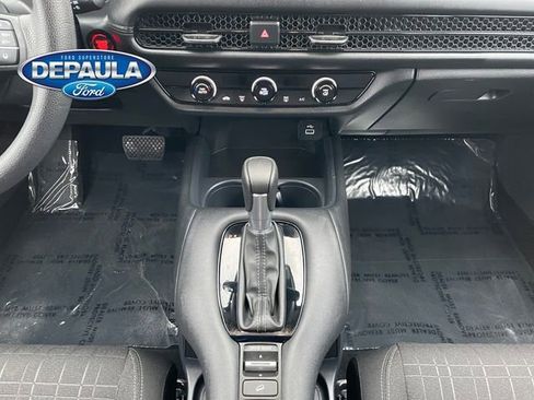 Used 2023 Honda HR-V LX image 14