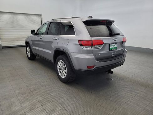 Used 2021 Jeep Grand Cherokee Laredo image 5