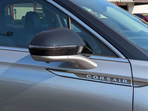 Used 2023 Lincoln Corsair Reserve w/ Equipment Group 201A AWD/4WD image 12