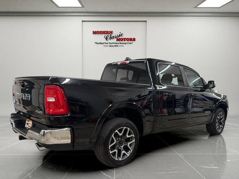 Used 2025 RAM 1500 Laramie AWD/4WD image 5