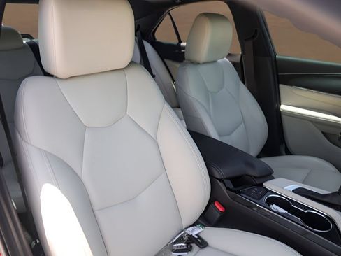 Certified 2023 Cadillac CT4 Luxury w/ Sun And Sound Package RWD image 29