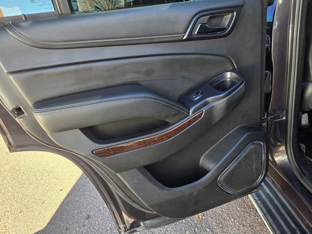 Used 2015 GMC Yukon SLT AWD/4WD image 21
