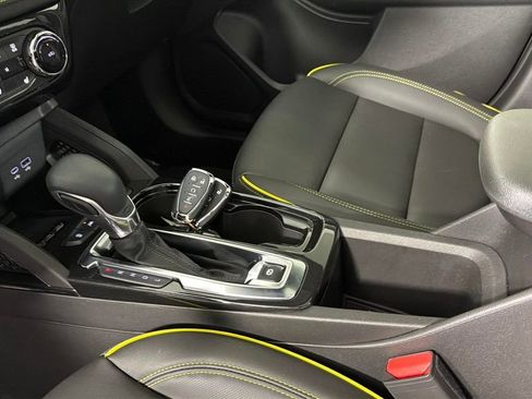 Used 2025 Chevrolet TrailBlazer ACTIV w/ Convenience Package FWD image 21
