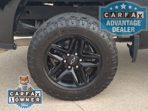 Used 2023 Chevrolet Silverado 1500 Custom Trail Boss image 3