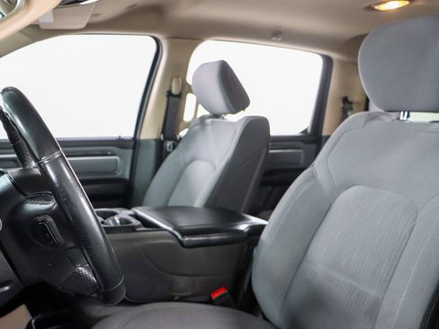 Used 2019 RAM 1500 Big Horn image 24