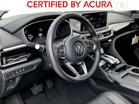 Certified 2025 Acura MDX w/ Technology Package image 16