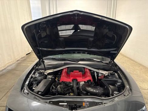 Used 2012 Chevrolet Camaro ZL1 RWD image 9