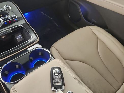 Used 2023 Lincoln Nautilus Reserve w/ Equipment Group 201A image 22