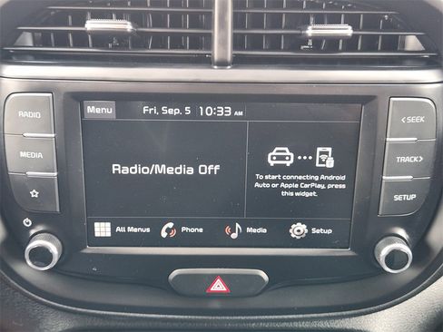 Certified 2023 Kia Soul LX image 18