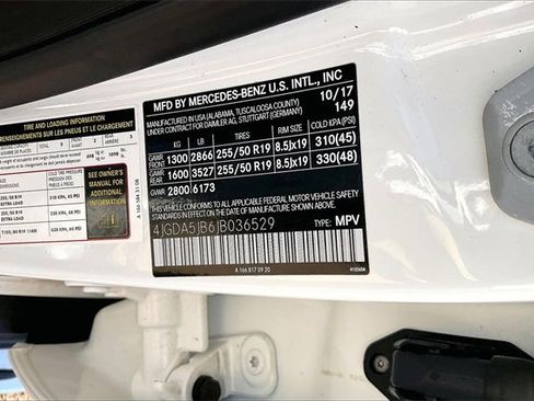 Used 2018 Mercedes-Benz GLE 350 w/ Premium 1 Package image 32