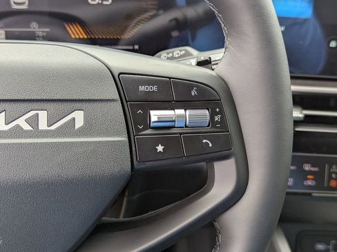 New 2026 Kia Sportage EX image 31