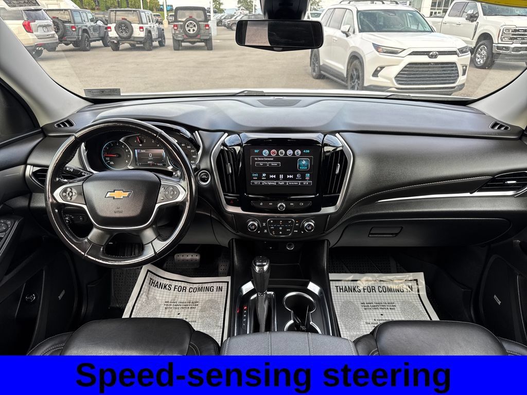 Used 2019 Chevrolet Traverse LT w/ LT Premium Package AWD/4WD image 11