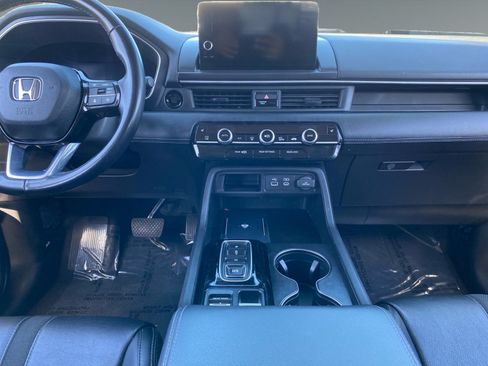 Used 2023 Honda Pilot EX-L image 11