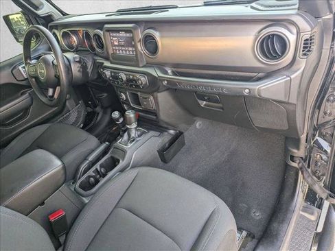 Used 2022 Jeep Wrangler Unlimited Sport image 21