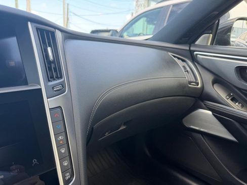 Used 2022 INFINITI Q60 3.0t Luxe w/ Cargo Package RWD image 23