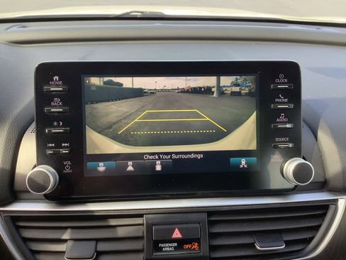 Used 2019 Honda Accord EX-L image 17