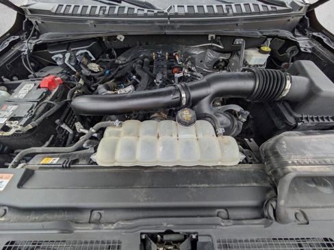 Used 2024 Ford Expedition Limited RWD image 23