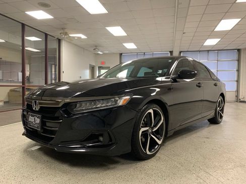 Used 2022 Honda Accord Sport Special Edition image 4