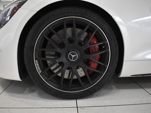 Used 2018 Mercedes-Benz AMG GT C image 14
