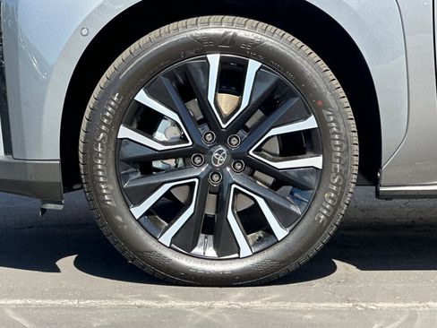 Certified 2026 Toyota bZ AWD/4WD image 26