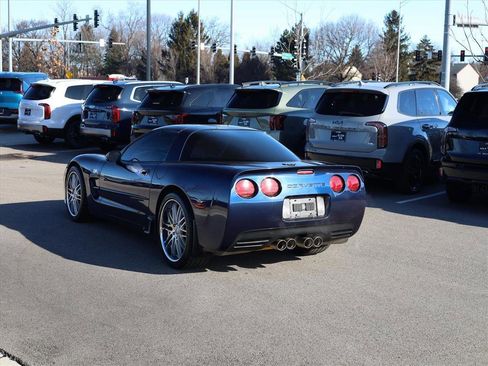 Used 2001 Chevrolet Corvette Coupe w/ Preferred Equipment Group2 image 4