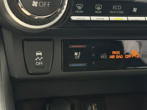 Used 2024 Toyota RAV4 Limited w/ Advanced Technology Package image 22