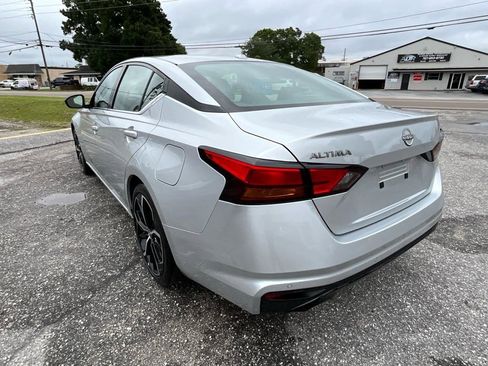 Used 2025 Nissan Altima 2.5 SR image 7