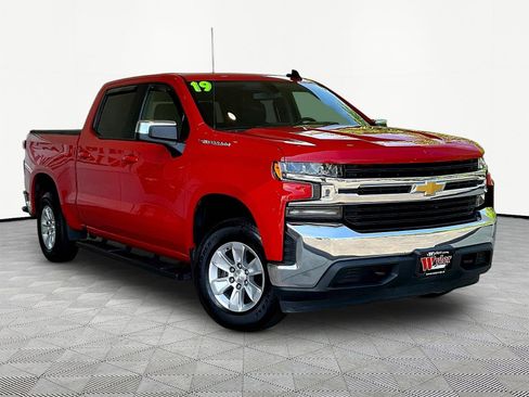 Used 2019 Chevrolet Silverado 1500 LT w/ All-Star Edition AWD/4WD image 3