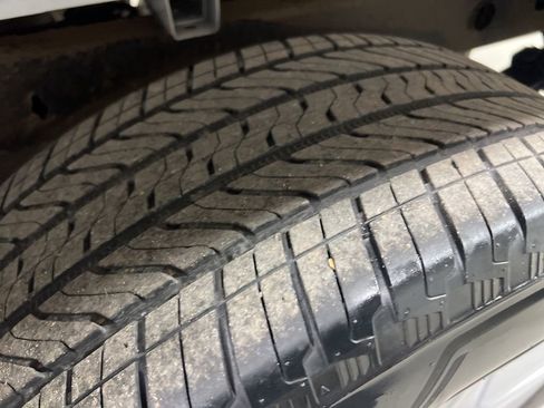 Used 2022 Chevrolet Silverado 1500 W/T image 38