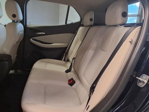 Used 2021 Buick Encore GX Preferred w/ Sport Touring Package image 10