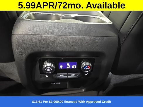 New 2026 GMC Acadia Elevation image 17