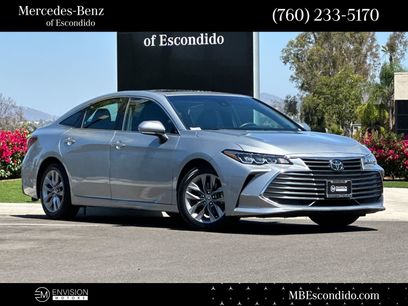 Used 2022 Toyota Avalon XLE w/ Moonroof Package