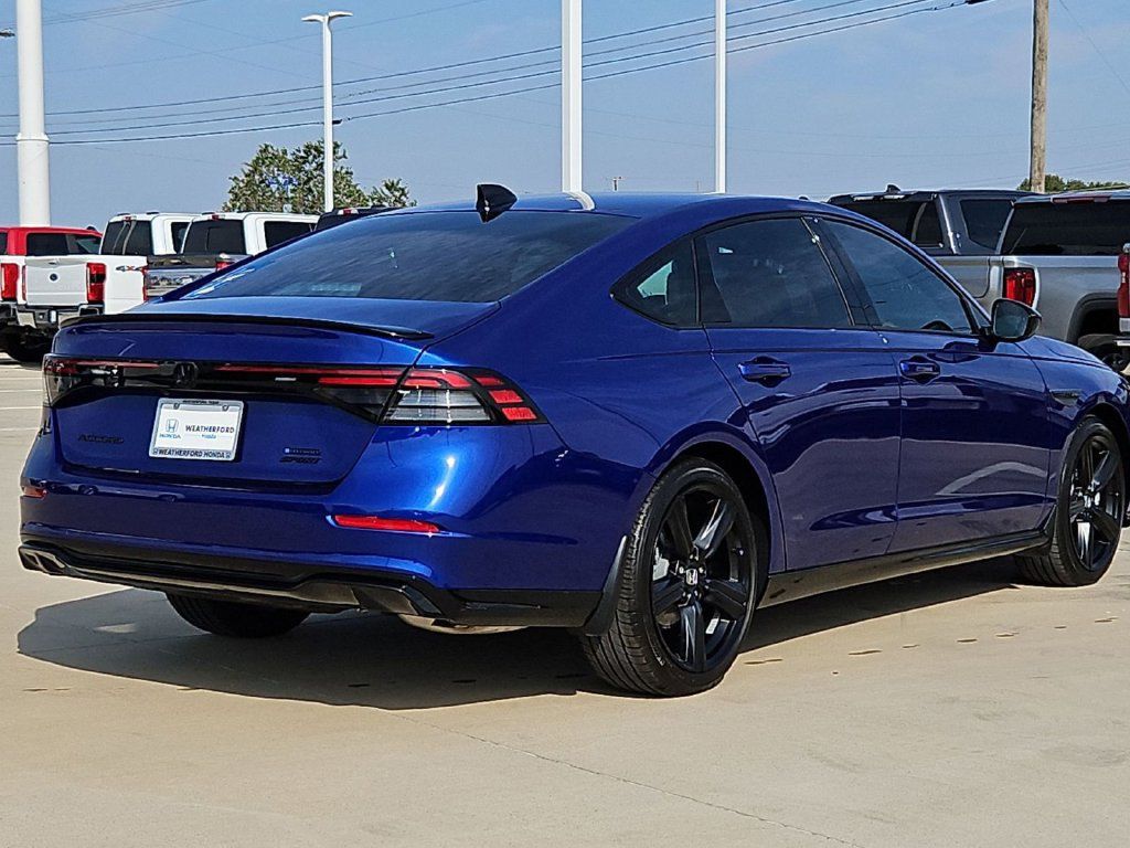 Used 2026 Honda Accord Sport image 3