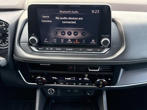 Certified 2023 Nissan Rogue SV w/ SV Premium B Package image 19