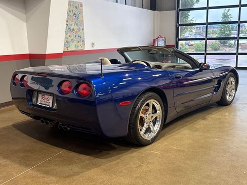 Used 2004 Chevrolet Corvette Convertible w/ Preferred Equipment Group RWD image 78
