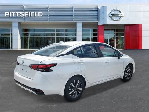 New 2025 Nissan Versa SV w/ Trunk Package image 3