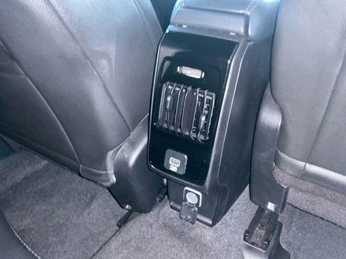 Used 2024 Nissan Rogue S image 24