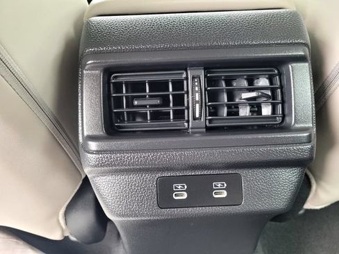 Used 2023 Honda Accord EX-L image 13